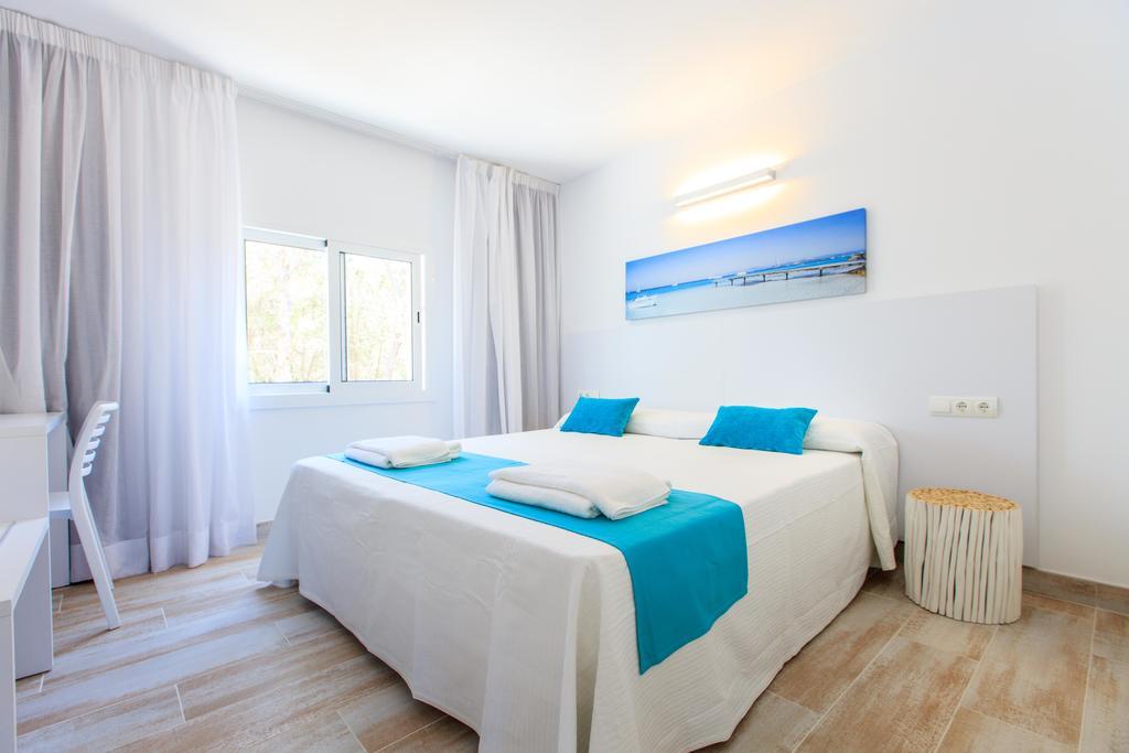 פלאיה מיג'ורן Pinos Playa Suites מראה חיצוני תמונה
