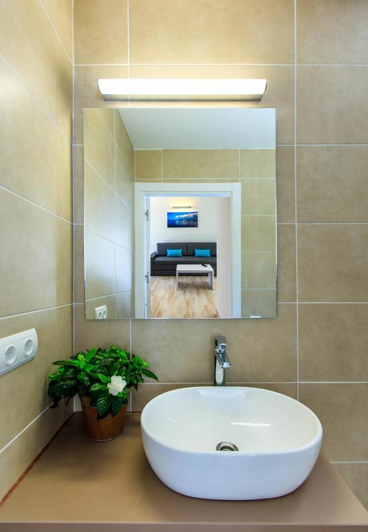פלאיה מיג'ורן Pinos Playa Suites מראה חיצוני תמונה