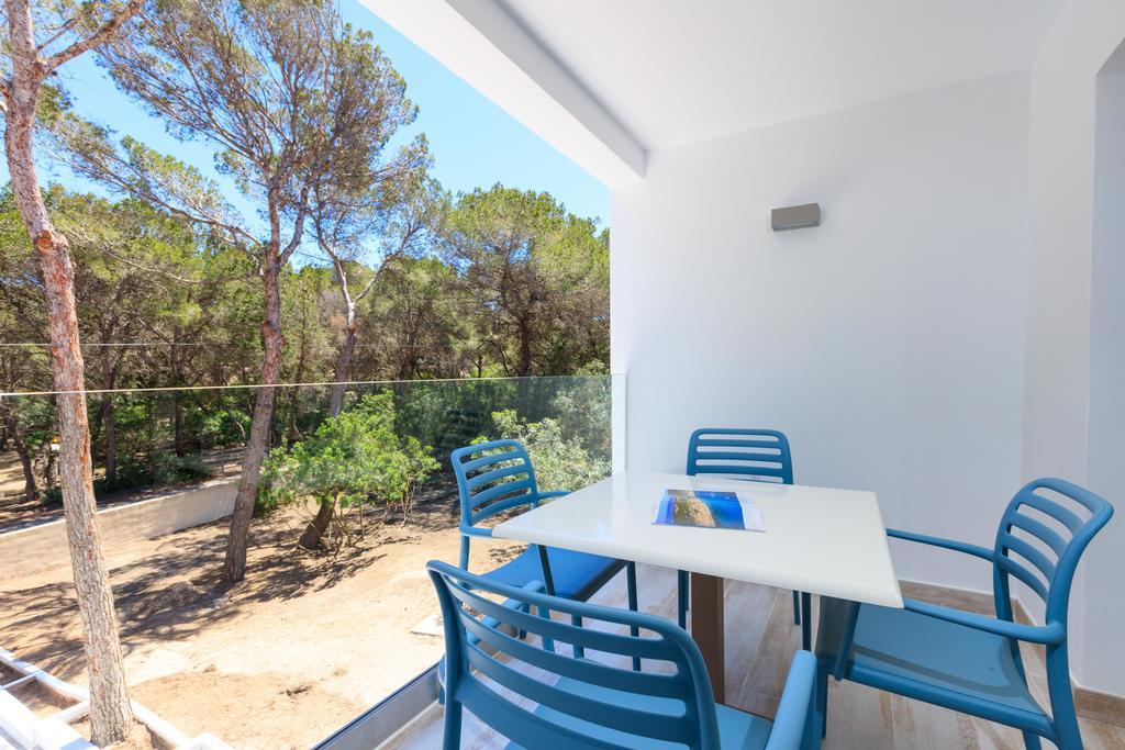 פלאיה מיג'ורן Pinos Playa Suites מראה חיצוני תמונה